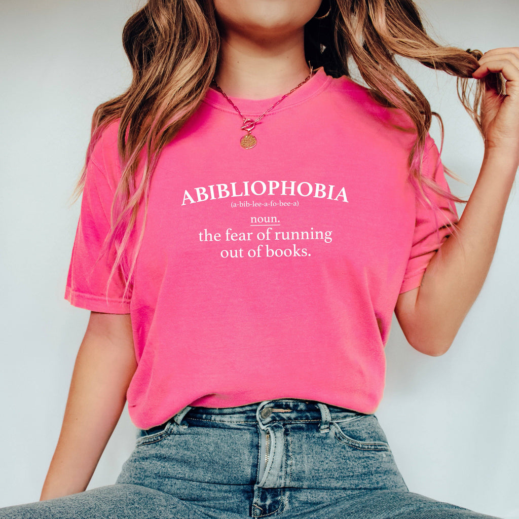 Running Out Of Books | Garment Dyed Tee | Reading: Pepper / White Ink / 2XL